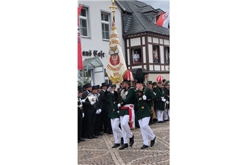 Vorschaubild Video: Fronleichnam und uraltes Schützenbrauchtum in Ahrweiler 2026