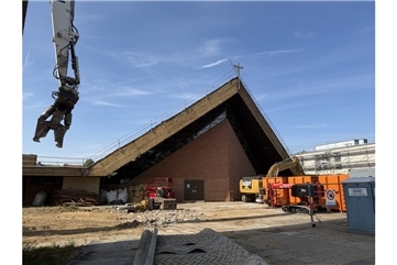 Vorschaubild Video: Abriss der Pfarrkirche St. Pius 2026