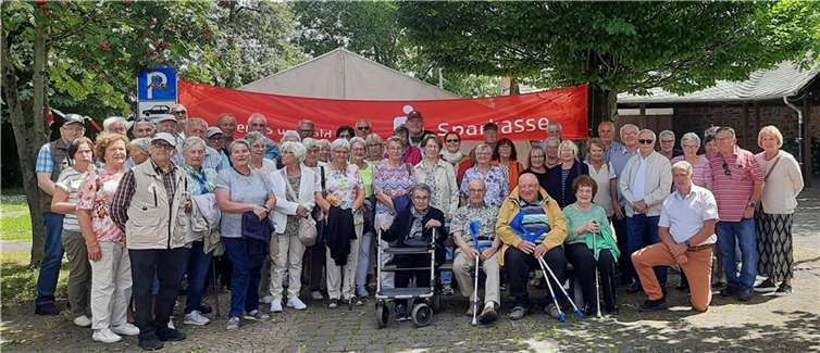 Pilliger Ü70-Ausflug: Kaffee, Kuchen und ein unvergesslicher Tag für Senioren. Foto: Horst Klee