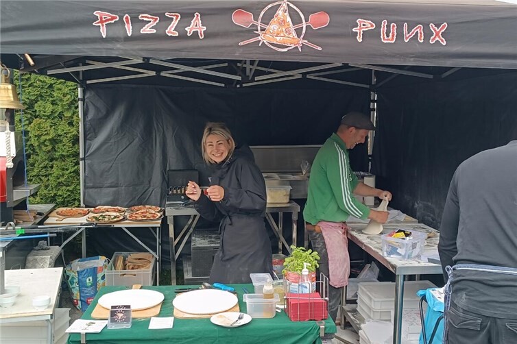 Pizza Plux in Aktion.