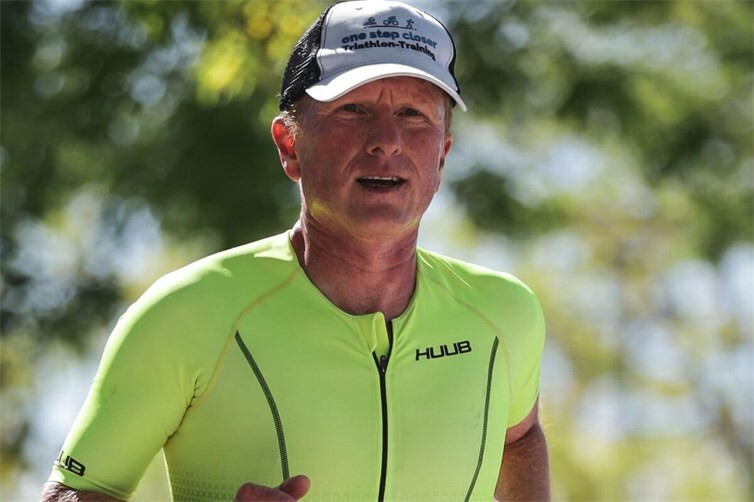 Platz 14 in der Klasse M55 für Christoph Mauel (LT Puderbach) beim Köln Triathlon über die Mitteldistanz.