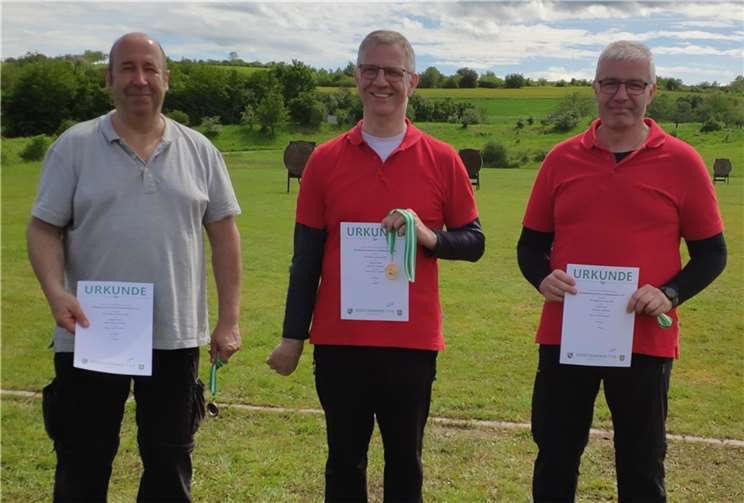 Platz 2 M. Freise, BS Sinzig - Platz 1 M. Winter, VfB Polch - Platz 3 T. Dietz, VfB Polch.  Foto: privat