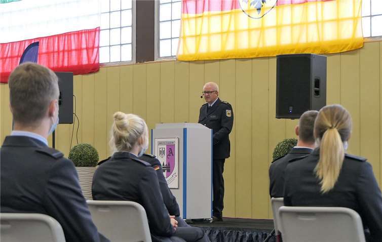 Polizeidirektor Carsten Westerkamp bei seiner Festansprache.