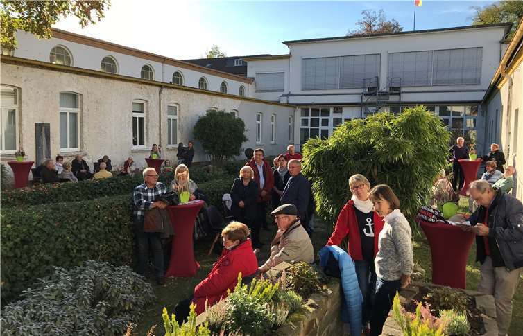 Prämierung im „Garten der Sinne“ im Thermalbadehaus mit Kaffee und Kuchen. Oliver Piel