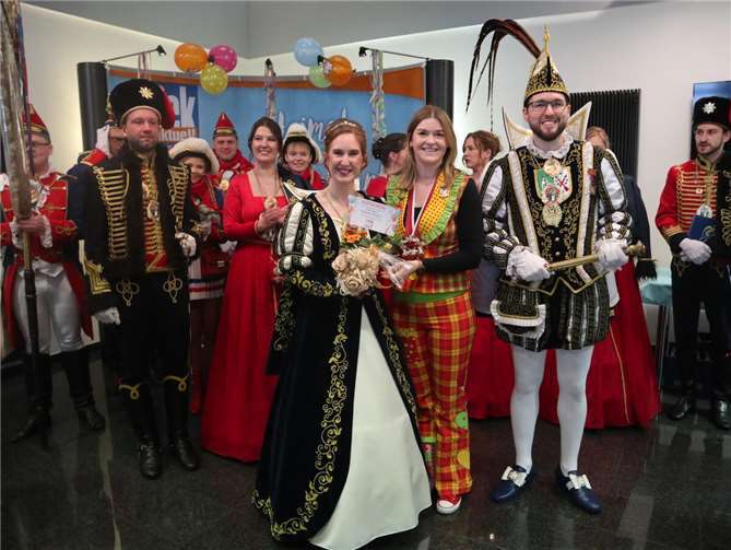 Prinz Jan I. u. Prinzessin Andrea aus Bad Breisig schauten auch vorbei.