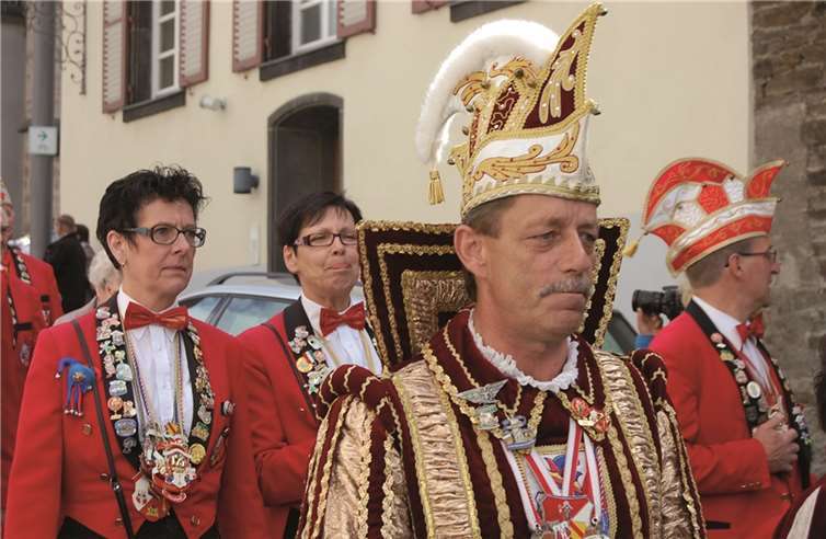 Karneval im Mai für einen Tag Prinz Jürgen Castor hielt eine bewegende Predigt.