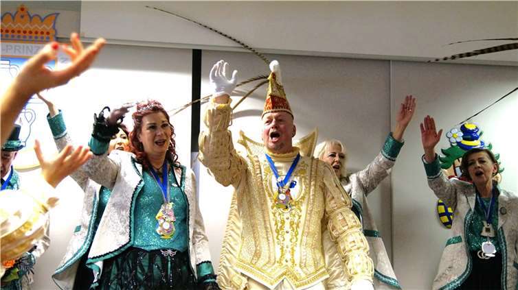 Prinz Jürgen I. und Prinzessin Ursula I. feierten mit den Karnevalisten.