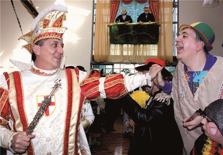 Prinz Markus und sein Gefolge wurden mit großer Begeisterung empfangen.privat