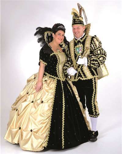 Prinz Peter und Prinzessin Biggi, das noch amtierende Prinzenpaar der Breisiger Narren.Privat