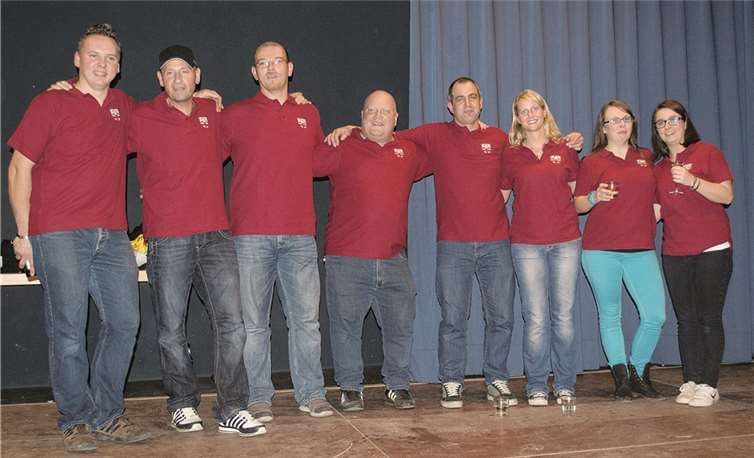 Prinz Timo |. zusammen mit mit seinem Hofstaat. Privat