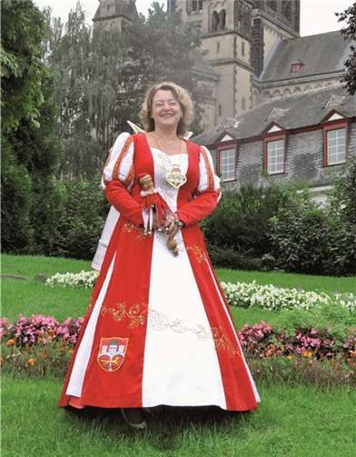 Prinzessin Corinna I. (Schilling). privat