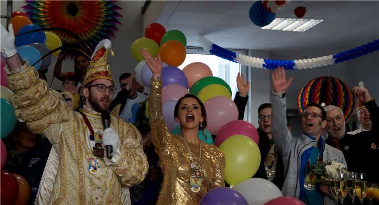 Prinzessin Laura I. freuen sich auf den Endspurt ihrer Regentschaft.