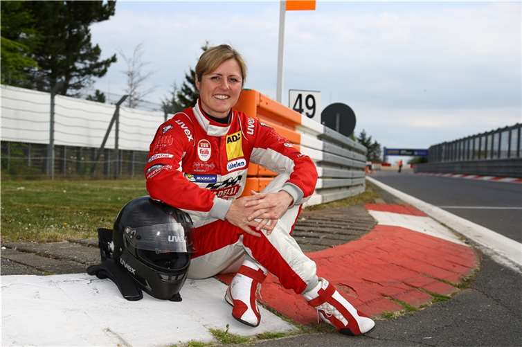 Private und rennsportliche Momente von Sabine Schmitz sind in der Ausstellung zu sehen.  Foto: Björn Schüller