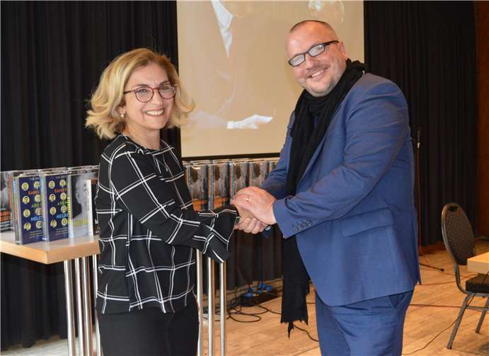 Pröses Anerkennung galt der Vorsitzenden der CDU-Frauen-Union Remagen, Rita Schäfer, für die Einladung.Fotos: 