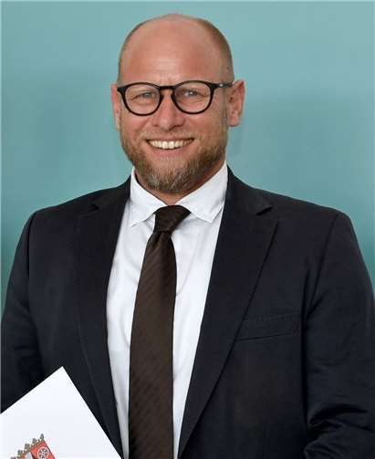 Prof. Dr. Andreas Hesse ist an der Hochschule Koblenz im Fachbereich Wirtschaftswissenschaften tätig.Foto: HS Koblenz