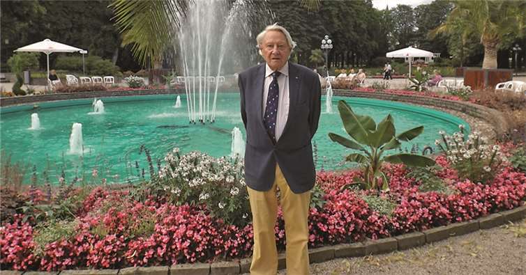 Prof. Dr. Georg Kreuzberg, langjähriger Direktor des Max Planck Instituts für Neurobiologie, referierte in seiner Heimatstadt Bad Neuenahr. SP