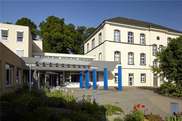 Prof. Dr. Sebastian Murken wird im Mariensaal der Barmherzigen Brüder Saffig zum Einfluss von existenziellen Fragen auf unsere Gesundheit referieren.