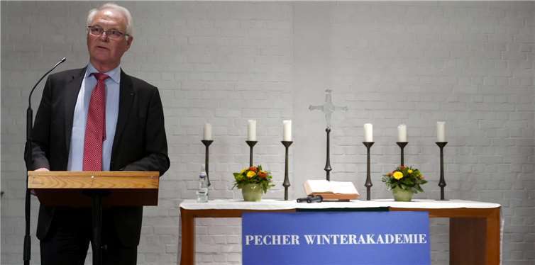 Professor Dr. Bernd Böhmer, einer der führenden deutschen Pflanzenschutzexperten, hielt den Vortrag.Foto: privat