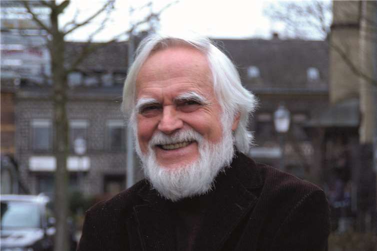 Professor Dr. Hans-Ulrich. Schmincke †.  Foto: Sonja Freer