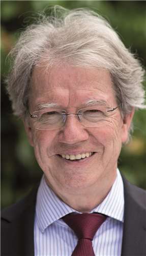 Professor Dr. Rüdiger H. Jung war Vorsitzender des Aufbauausschusses für den Hochschulstandort in Remagen und von 1998 bis 2016 Professor für Management/Führung und Organisationsentwicklung im Fachbereich Wirtschafts- und Sozialwissenschaften.Foto: Fotostudio Bartz