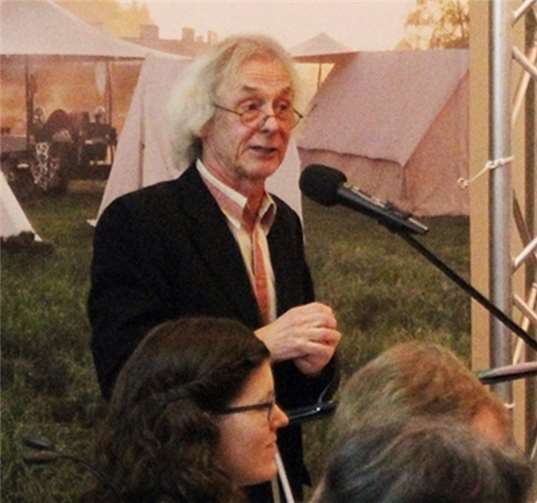 Professor Gerd Bosbach referierte zum Thema „Lügen mit Zahlen“. Dabei wurde auch so mancher Politiker überführt.