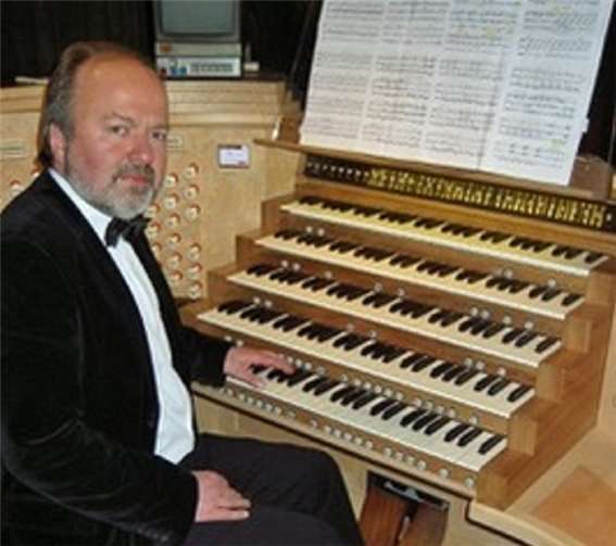 Professor Karl Ludwig Kreutz, vielfach preisgekrönter Organist und Kantor, kommt am 24. November zu einem Konzert nach Adenau. Foto: privat