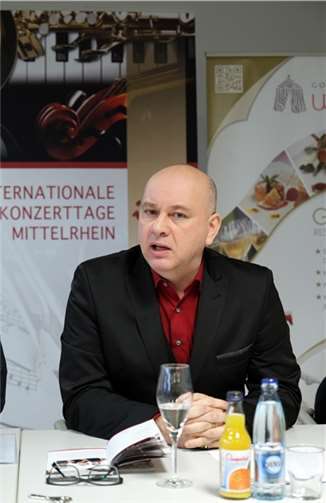 Professor Peter von Wienhardt ist der neue künstlerische Leiter.