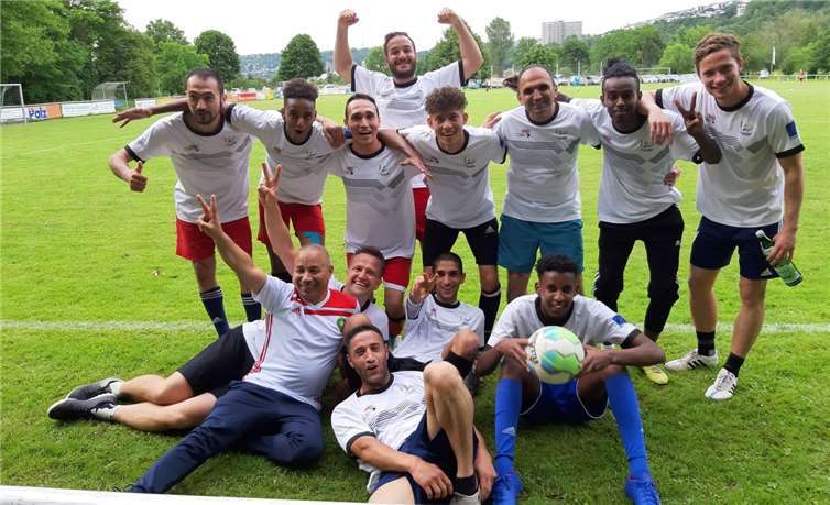 Projekt ZWO feiert den Sieg.Fotos: privat