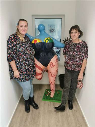 Projektkoordinatorin Petra Schorr-Balzer (re.) und Nina Krudwig.  Foto: Jobcenter Landkreis Mayen-Koblenz