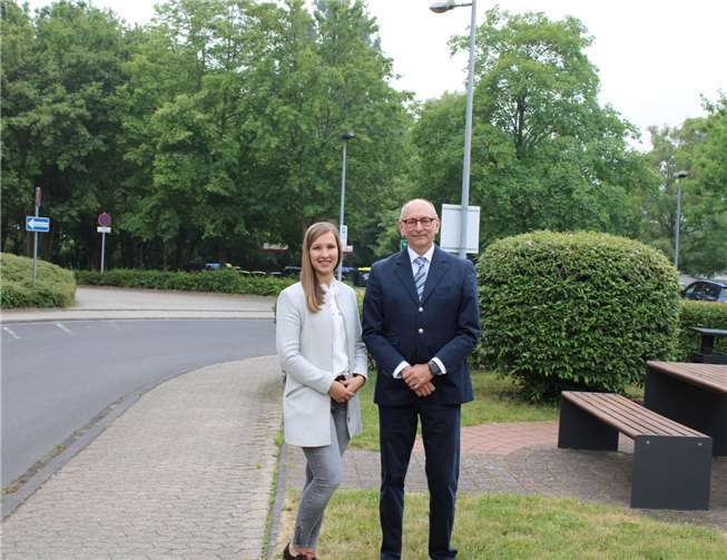 Projektleiter Prof. Dr. Gunther Lauven und Projektmanagerin Elena Faber. Foto: privat