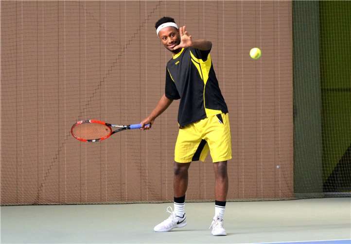 Promise Iwere vom TC Oberwerth holte sich den Sieg bei den Herren. Simone Wernecke