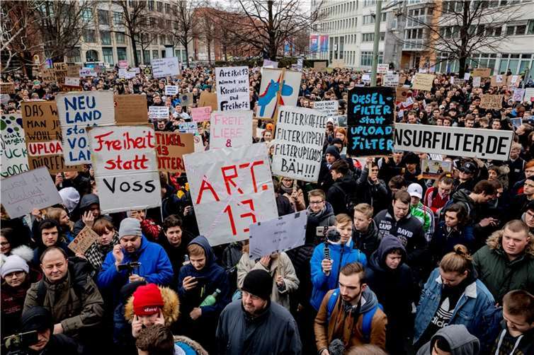 Protest gegen Uploadfilter und EU-Urheberrechtsreform. Foto: Christoph Soeder/dpa