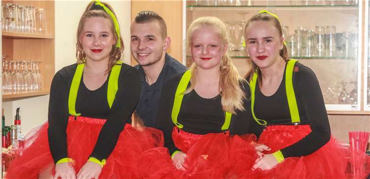 Selbstgemachtes überzeugt! Publikum wie Aktive hatte viel Spaß beim gelungenen Event in Hausen.