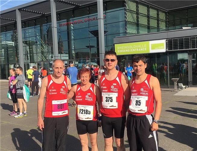 Quartett beim Gutenberg-Marathon/HM (v.l.): Robert Gotto, Irma Ross, Jan Gundlach und Markus Schmit. privat