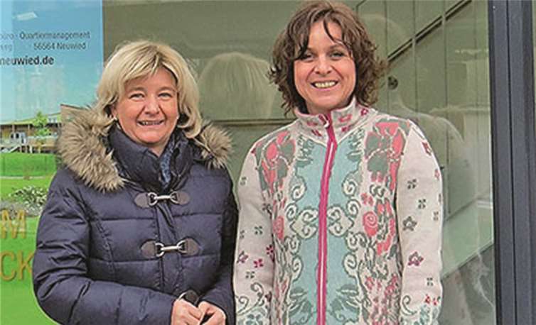 Quartiersmanagerin Alexandra Heinz (l.) und Anja Bogdanski freuen sich auf viele Besucher, auf Anregungen, Wünsche und Ideen. privat