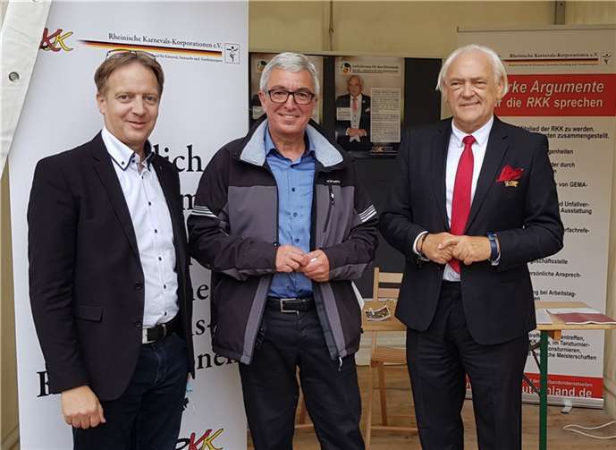 RKK-Präsident Hans Mayer und Vorstandsmitglied Horst Hohn begrüßten u.a. auch den Rheinland-Pfälzischen Innenminister Roger Lewentz am Informationsstand der RKK. Fotos: RKK