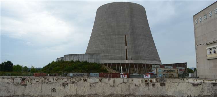 RWE erhält für das Atomkraftwerk in Mülheim-Kärlich vom Bund eine Entschädigung von 860 Millionen Euro. Foto: Archiv/CF