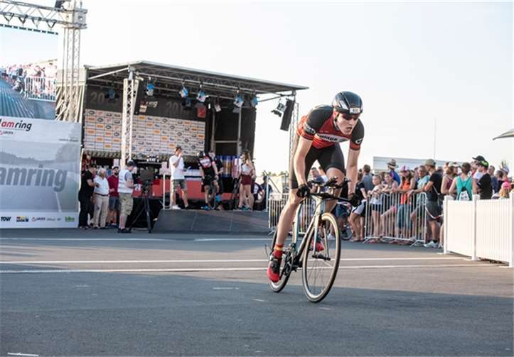Rad am Ring startete mit dem traditionellen Zeitfahren über eine Runde auf der Nordschleife.