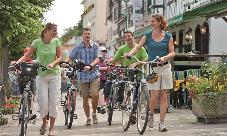 Radfahren erfreut sich großer Beliebtheit am Romantischen Rhein. Die neuen Audiotouren der Romantischer Rhein Tourismus GmbH laden zu sieben Radtouren mit interessanten Erzählungen und spannenden Informationen ein. Romantischer Rhein Tourismus GmbH