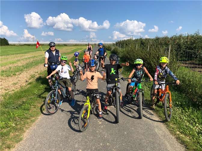 Radfahren in einer Gruppe ist eine tolle Sache.Foto: privat