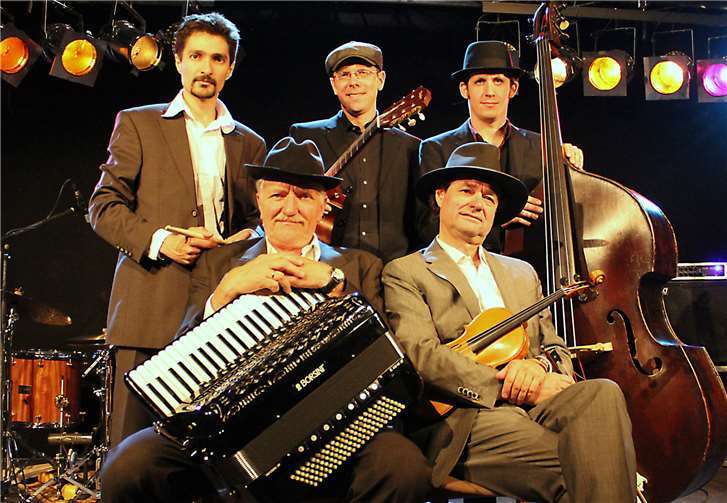 Radio Europa aus Wien gestalten die Eröffnungsveranstaltung am 5. Mai mit. Fotos: Privat