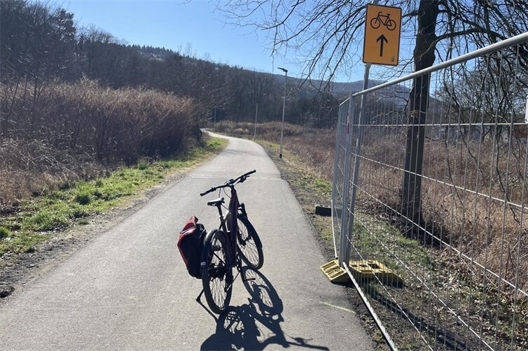 Radwegebeschilderung im Ahrtal ist oft eine Herausforderung