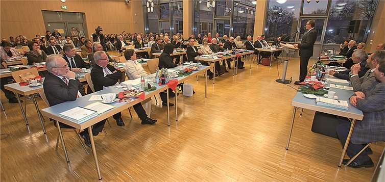 Rainer Kaul bedankte sich beim Plenum für die Glückwünsche und Wortbeiträge. WT