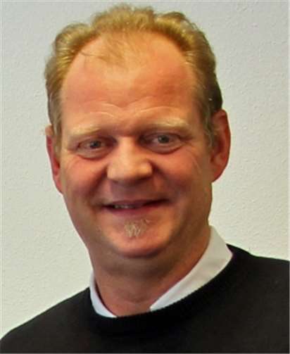 Ralph Seeger vom SKFM berät am 20. August in Adenau. Foto: privat