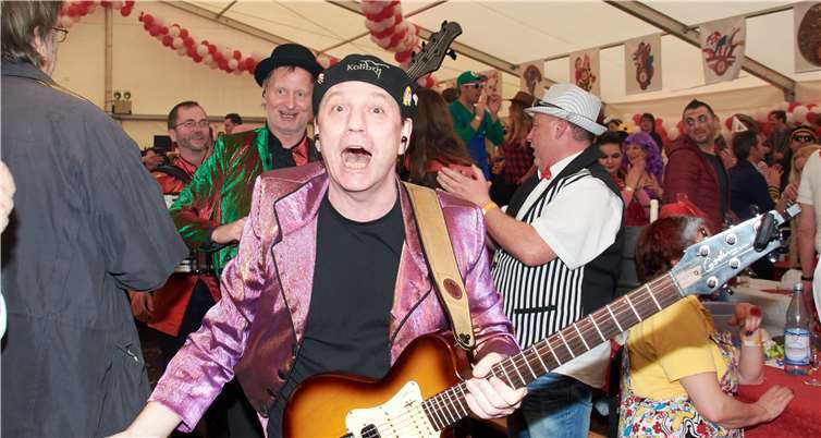 Ramba-Zamba-Blasmusik soll das Zelt zum Beben bringen.Foto: privat