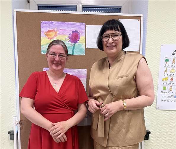 Ramona Erwen (Vorsitzende Trägerverein) und Anette Moesta, MdL. Foto: PresseabteilungAnette Moesta