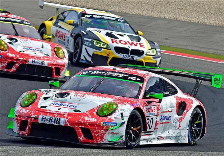 Rang 1 und 2 für die beiden den 62. ADAC-ACAS-Cup dominierenden Porsche 911 GT3 R von Frikadelli-Racing.