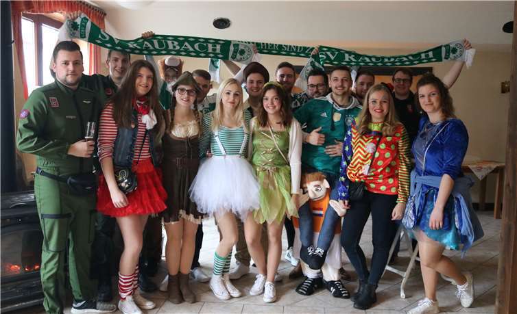 „Raubacher sind Zauberer“ –das Motto begleitet die Dorfjugend durch die Feste des Jahres.
