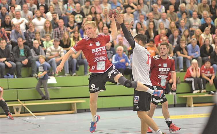 Rechtsaußen Martin Langen erzielte in der 25. Minute das vorentscheidende Tor zum 10:8. Bernd Hunder