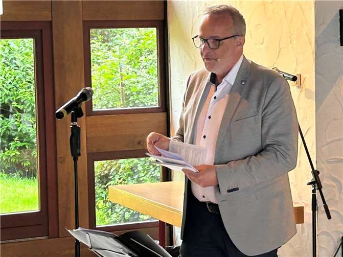 Rede von Bürgermeister Jörg Schmidt im Köllenhof.